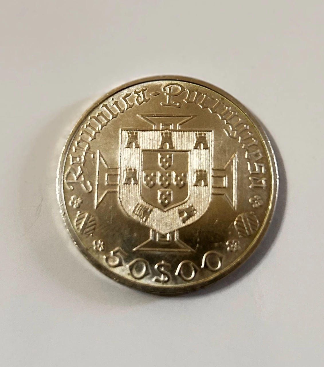 Pays: Portugal : ARGENT 50 Escudos (⁠50$00⁠)  Année d'émission: 1969  Motif – photo 2